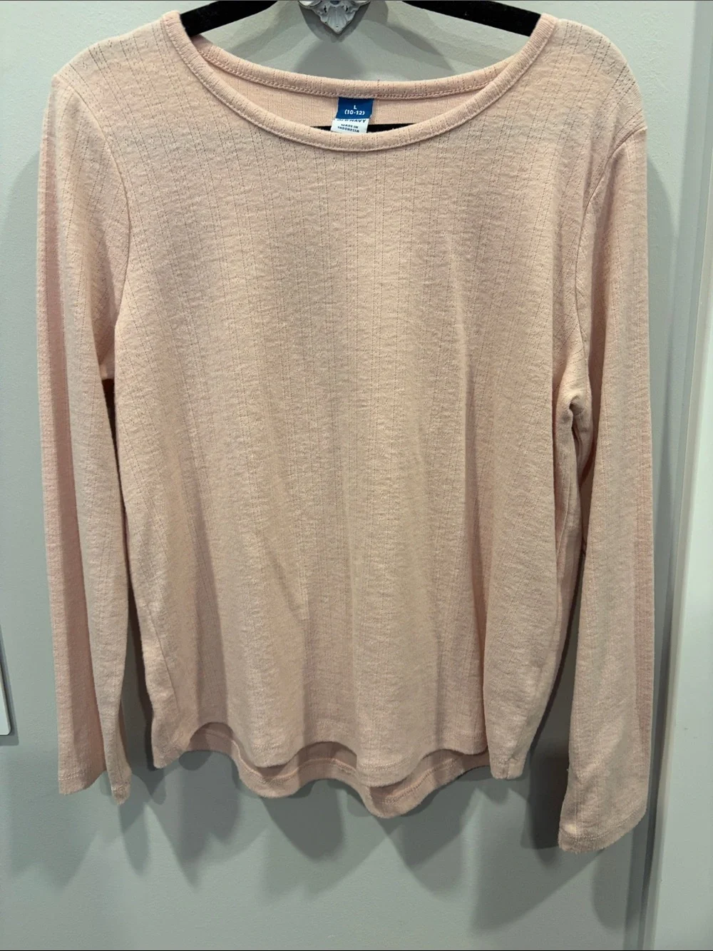 Old Navy Light Blush Long-Sleeve Crewneck Top
